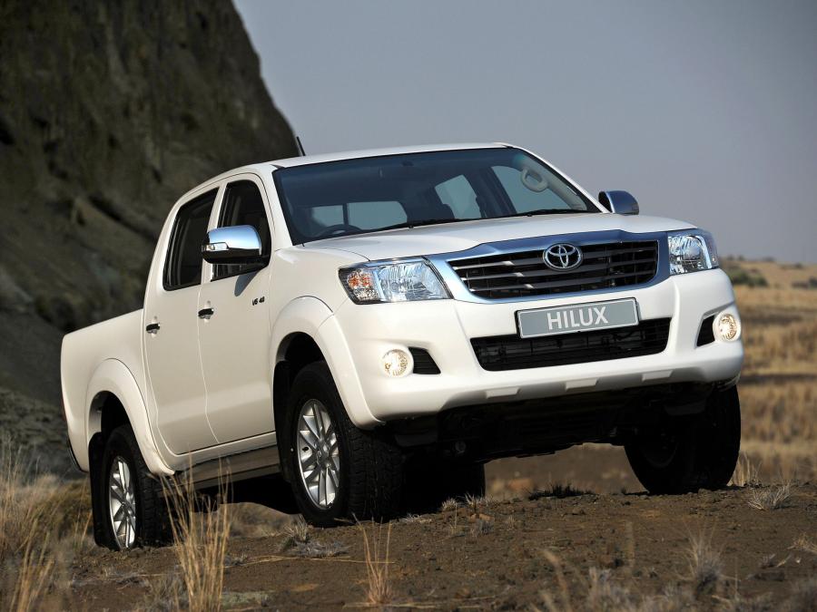  Toyota Hilux Double Cab 2011 года  (ZA) (фото 9 из 20)